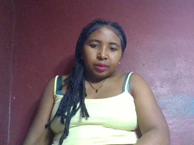 Josy-2 live cam on BongaCams