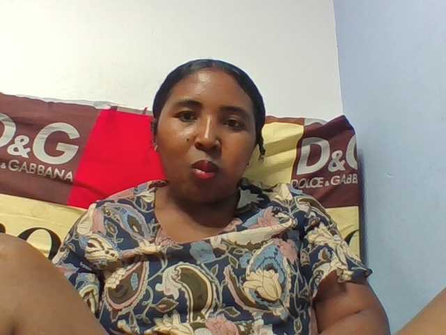 Josy-2 live webcam show