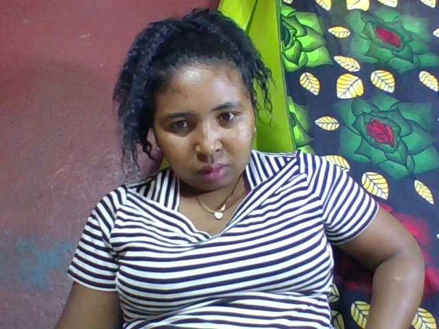 Josy-2 live cam on BongaCams