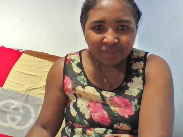 Josy-2 live cam on BongaCams
