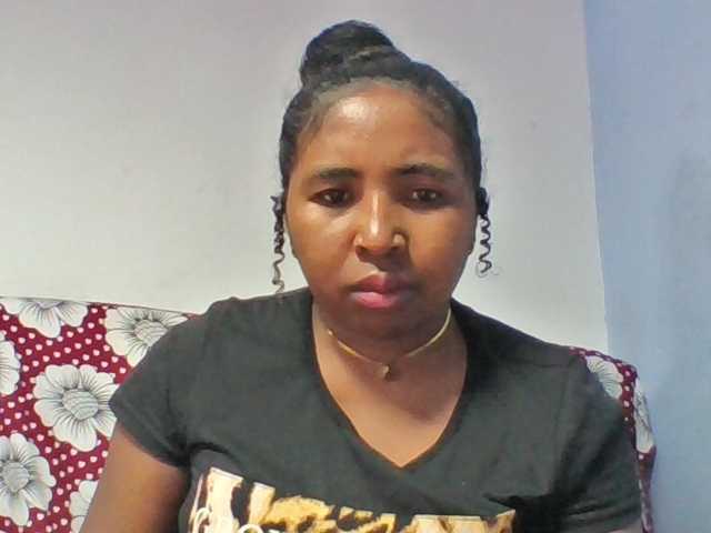 Josy-2 live cam on BongaCams