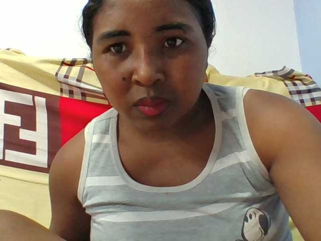 Josy-2 live cam on BongaCams