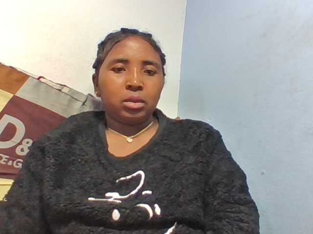 Josy-2 live cam on BongaCams