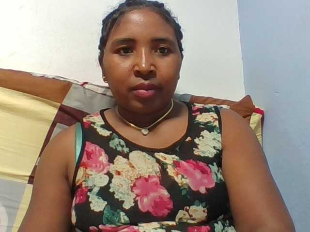 Josy-2 live cam on BongaCams