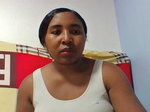 Josy-2 live cam on BongaCams
