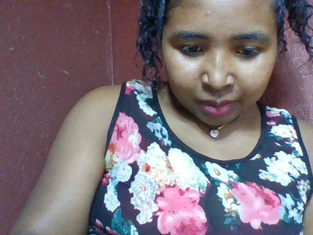 Josy-2 live cam on BongaCams