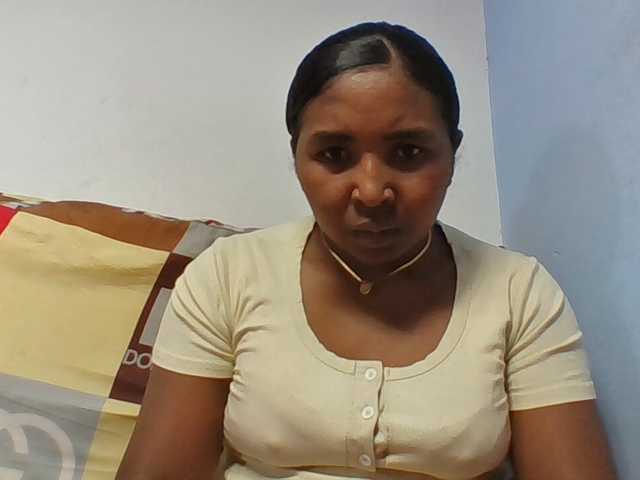 Josy-2 live cam on BongaCams