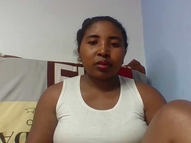 Josy-2 live cam on BongaCams