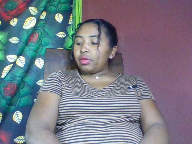 Josy-2, live now on BongaCams