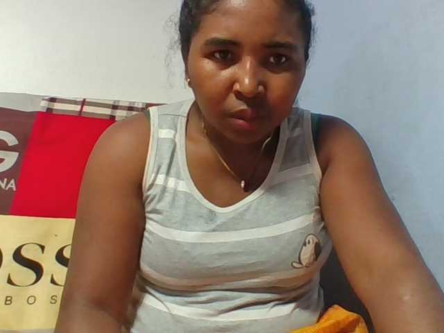 Josy-2 live cam on BongaCams