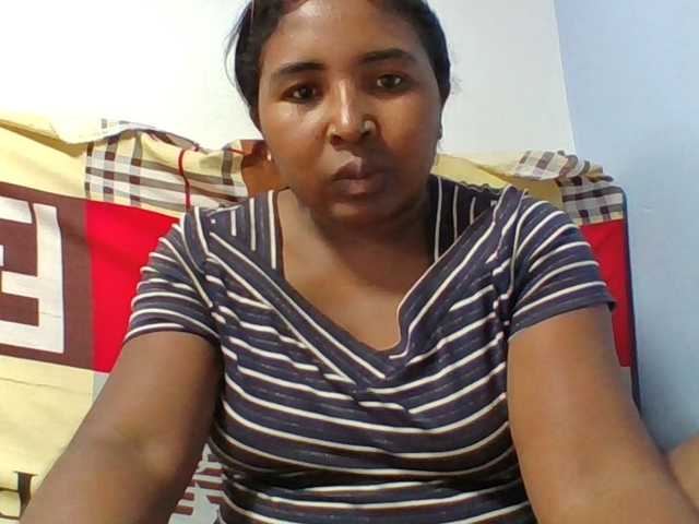 Josy-2 live cam on BongaCams