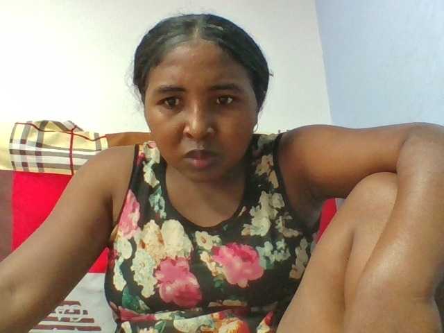 Josy-2 live cam on BongaCams