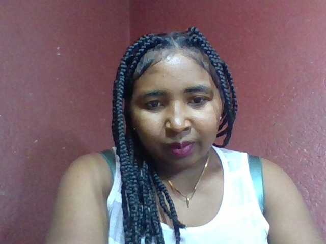 Josy-2 live cam on BongaCams