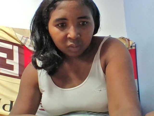 Josy-2 live cam on BongaCams