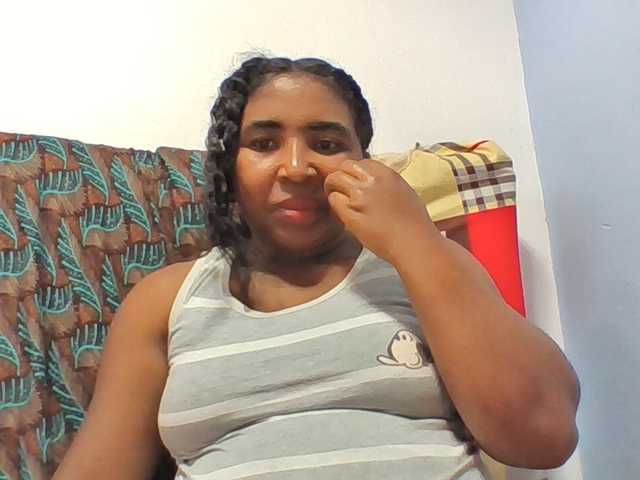 Josy-2 live cam on BongaCams
