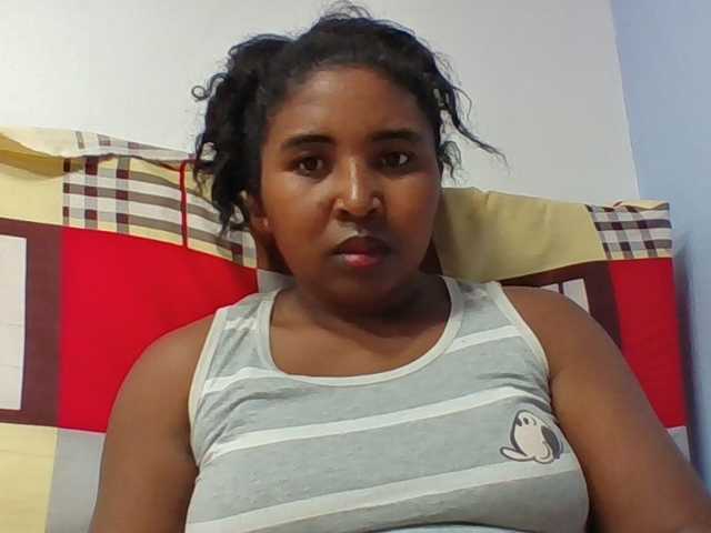 Josy-2 live cam on BongaCams