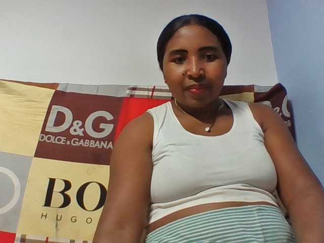 Josy-2 live cam on BongaCams