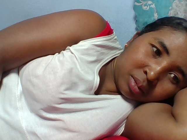 Josy-2 live cam on BongaCams