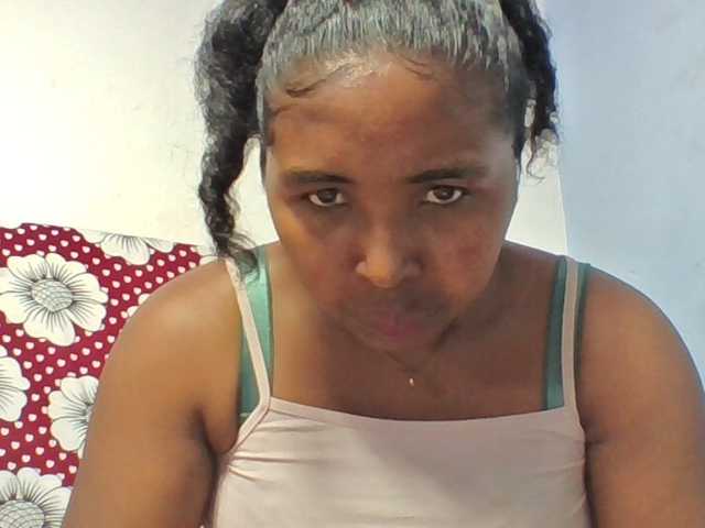 Josy-2 live cam on BongaCams