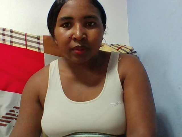 Josy-2 live cam on BongaCams
