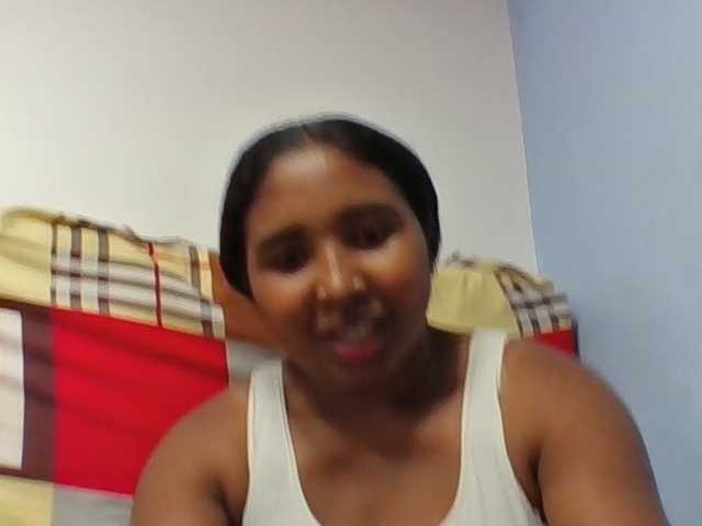 Josy-2 live cam on BongaCams