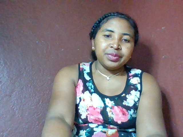 Josy-2 live cam on BongaCams