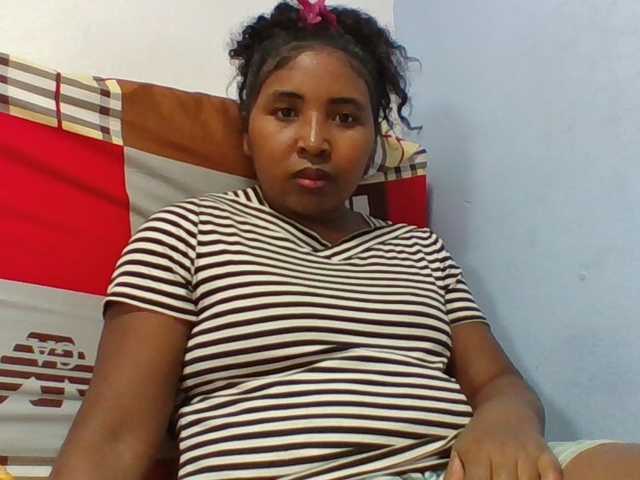 Josy-2 live cam on BongaCams