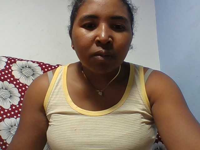Josy-2 live cam on BongaCams