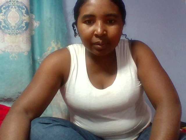 Josy-2 live cam on BongaCams
