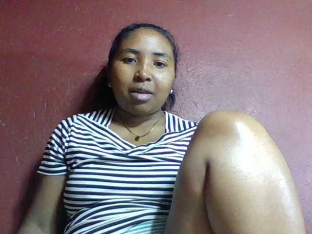 Josy-2 live cam on BongaCams