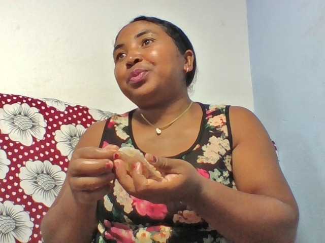 Josy-2 live cam on BongaCams