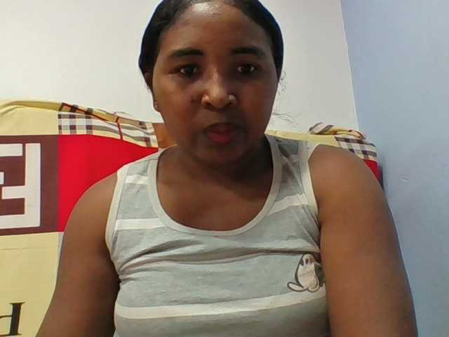 Josy-2 live cam on BongaCams