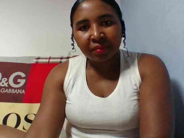 Josy-2 Live Webcam on BongaCams