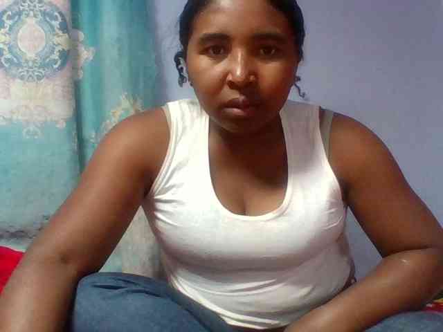 Josy-2 Live Webcam on BongaCams