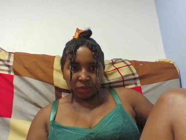 Josy-2 Live Webcam on BongaCams