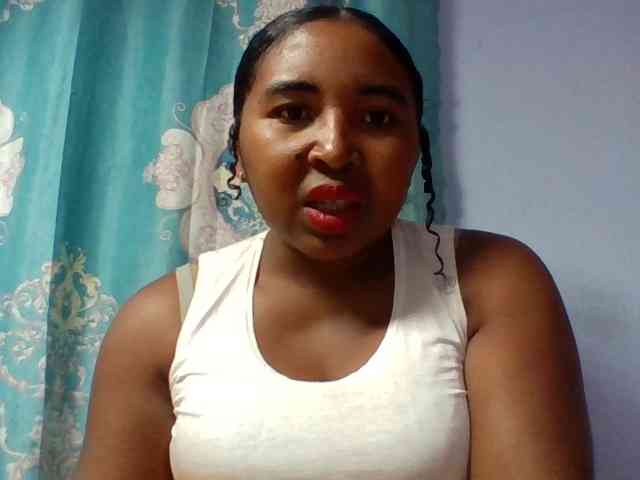 Josy-2 Live Webcam on BongaCams