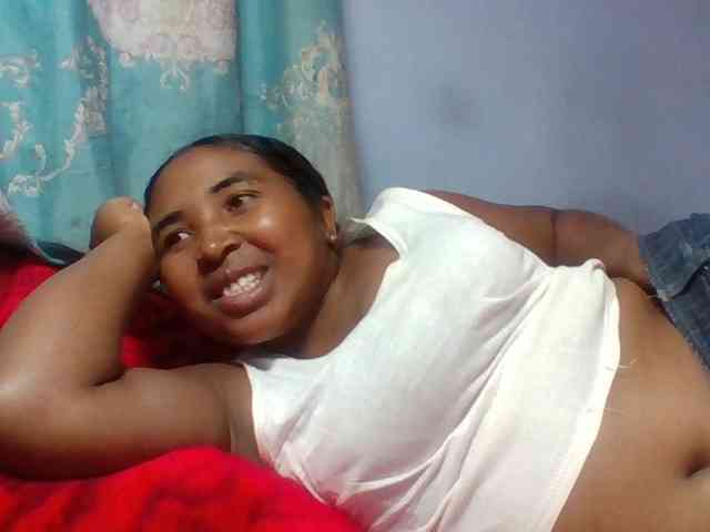 Josy-2 Live Webcam on BongaCams