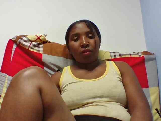 Josy-2 Live Webcam on BongaCams