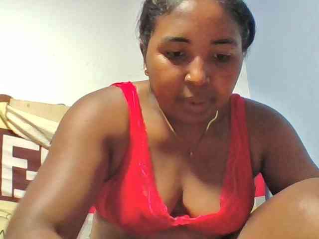Josy-2 Live Webcam on BongaCams
