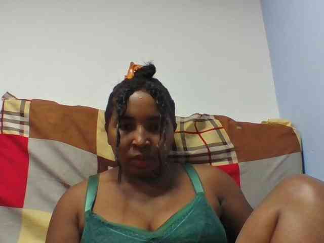 Josy-2 Live Webcam on BongaCams