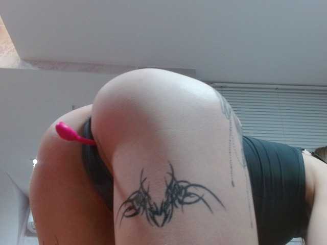 Mane-Prime live cam on BongaCams