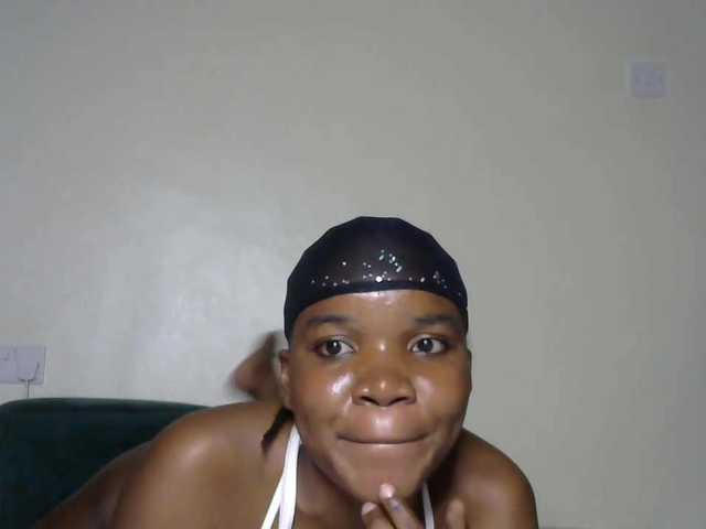 SallyB-1's BongaCams show and profile