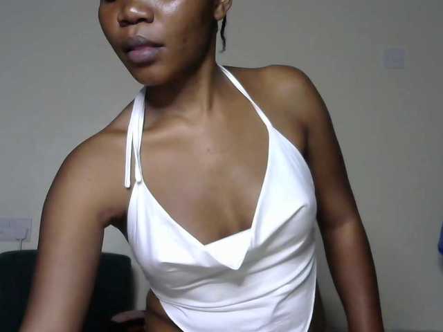 SallyB-1's BongaCams show and profile