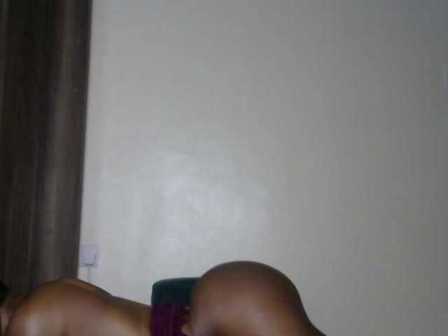 SallyB-1's BongaCams show and profile