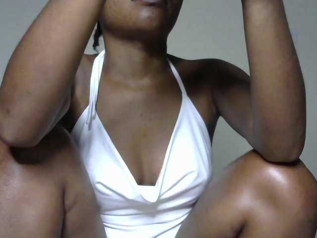 SallyB-1's BongaCams show and profile