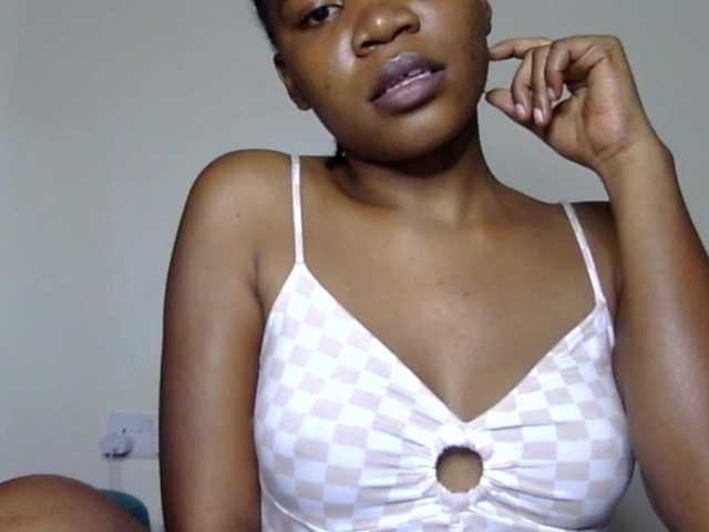 SallyB-1's BongaCams show and profile