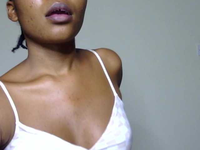 SallyB-1's BongaCams show and profile
