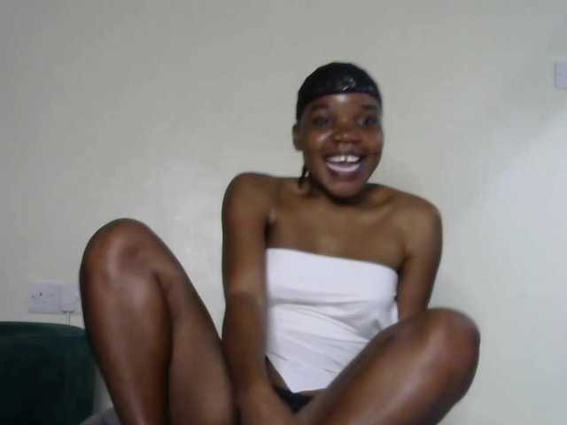 SallyB-1's BongaCams show and profile