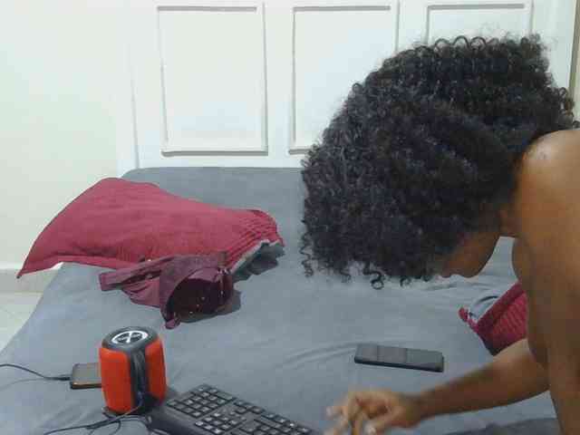 Candyslicey webcam