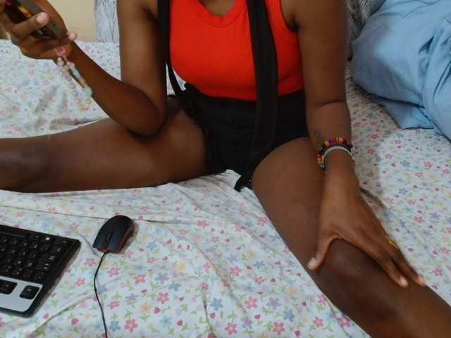 Sweetchoco1's BongaCams show and profile